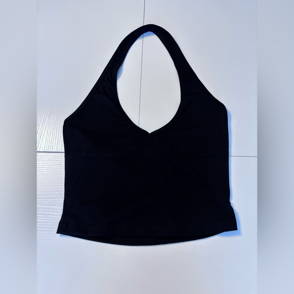 Classic Black Ribbed Cropped Halter Size S